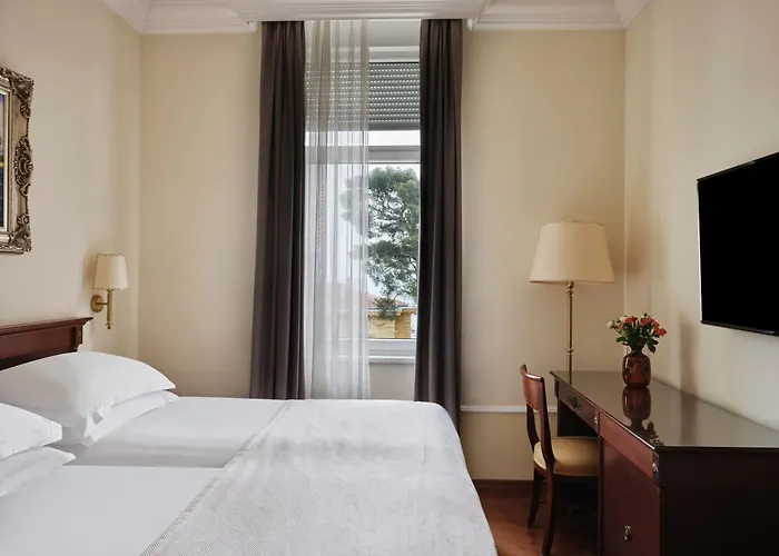 Amadria Park Agava Hotel 4*