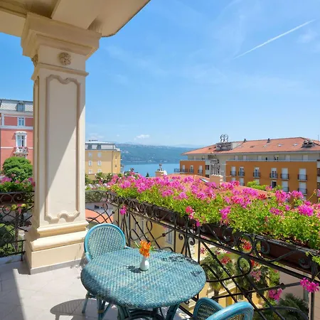 Amadria Park Agava Hotel 4*